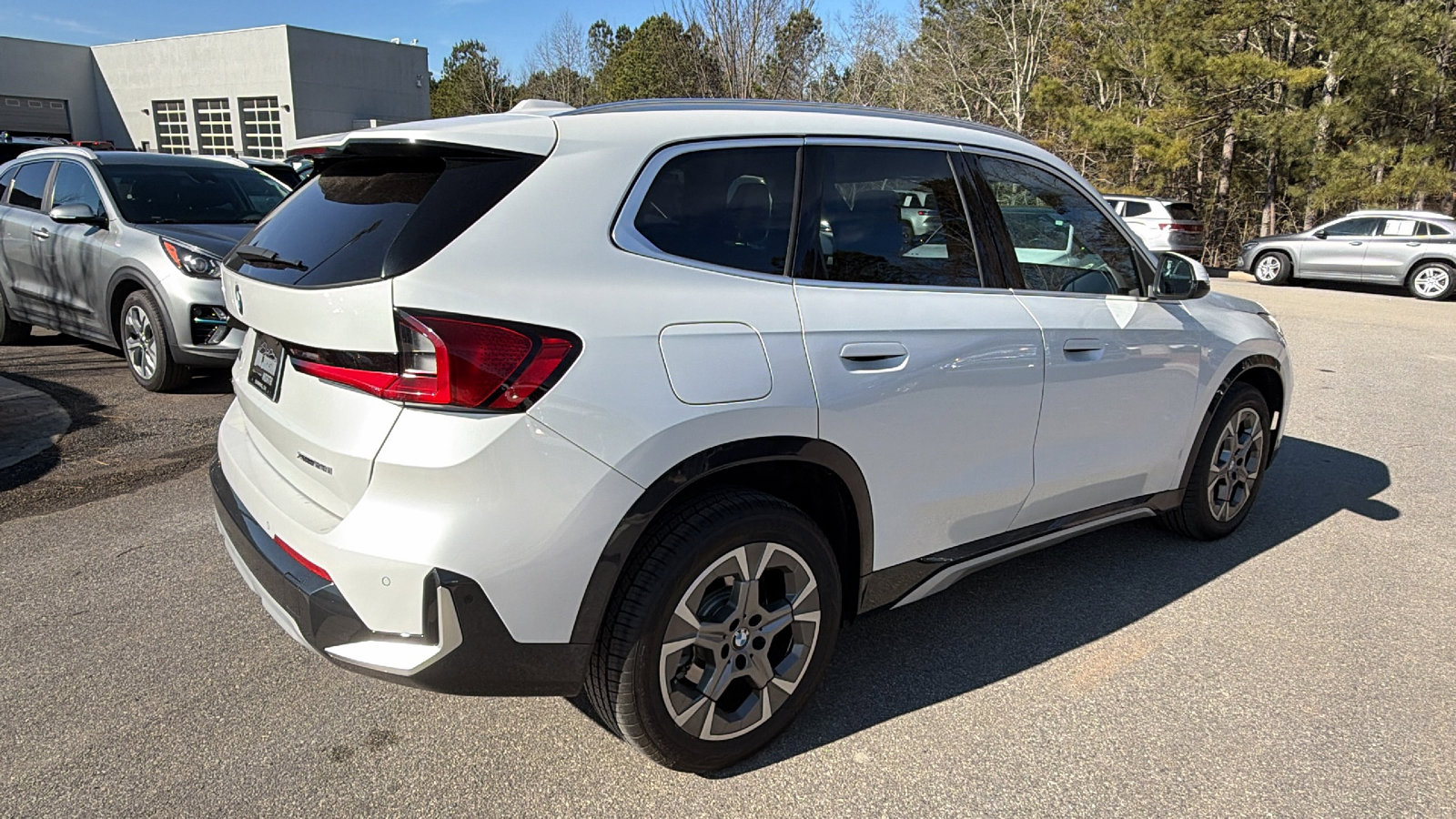 Used 2025 BMW X1 xDrive28i image 8