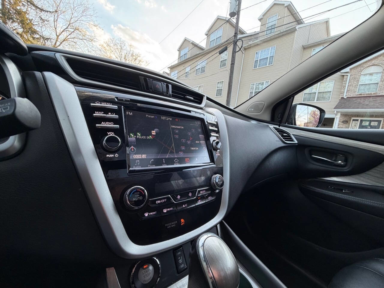 Used 2015 Nissan Murano SL w/ SL Technology Package AWD/4WD image 16