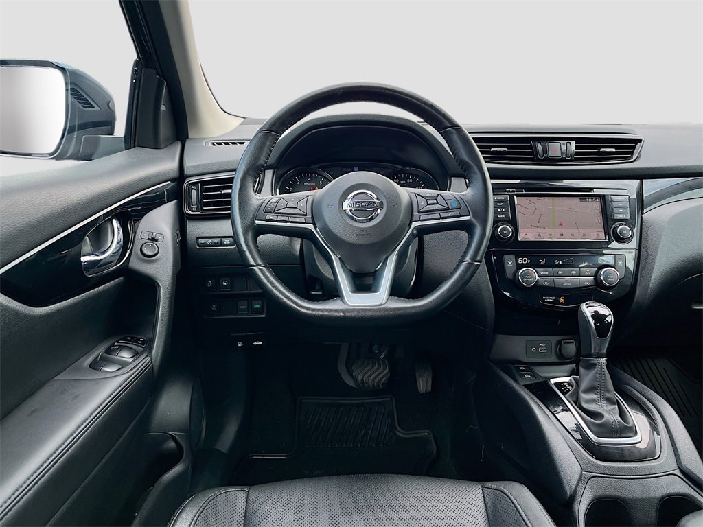 Used 2022 Nissan Rogue Sport SL w/ Premium Package image 22