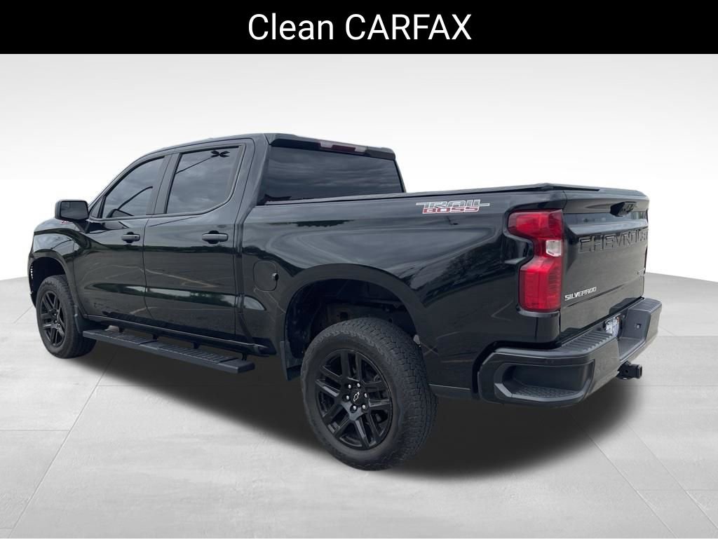 Used 2022 Chevrolet Silverado 1500 Custom Trail Boss AWD/4WD image 5