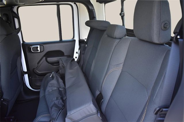 New 2025 Jeep Gladiator Sport image 13