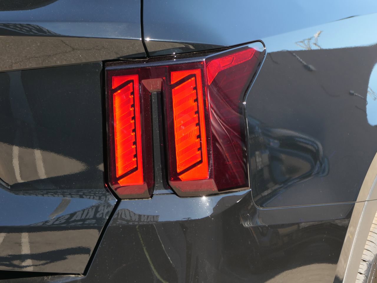 New 2026 Kia Sorento S image 4