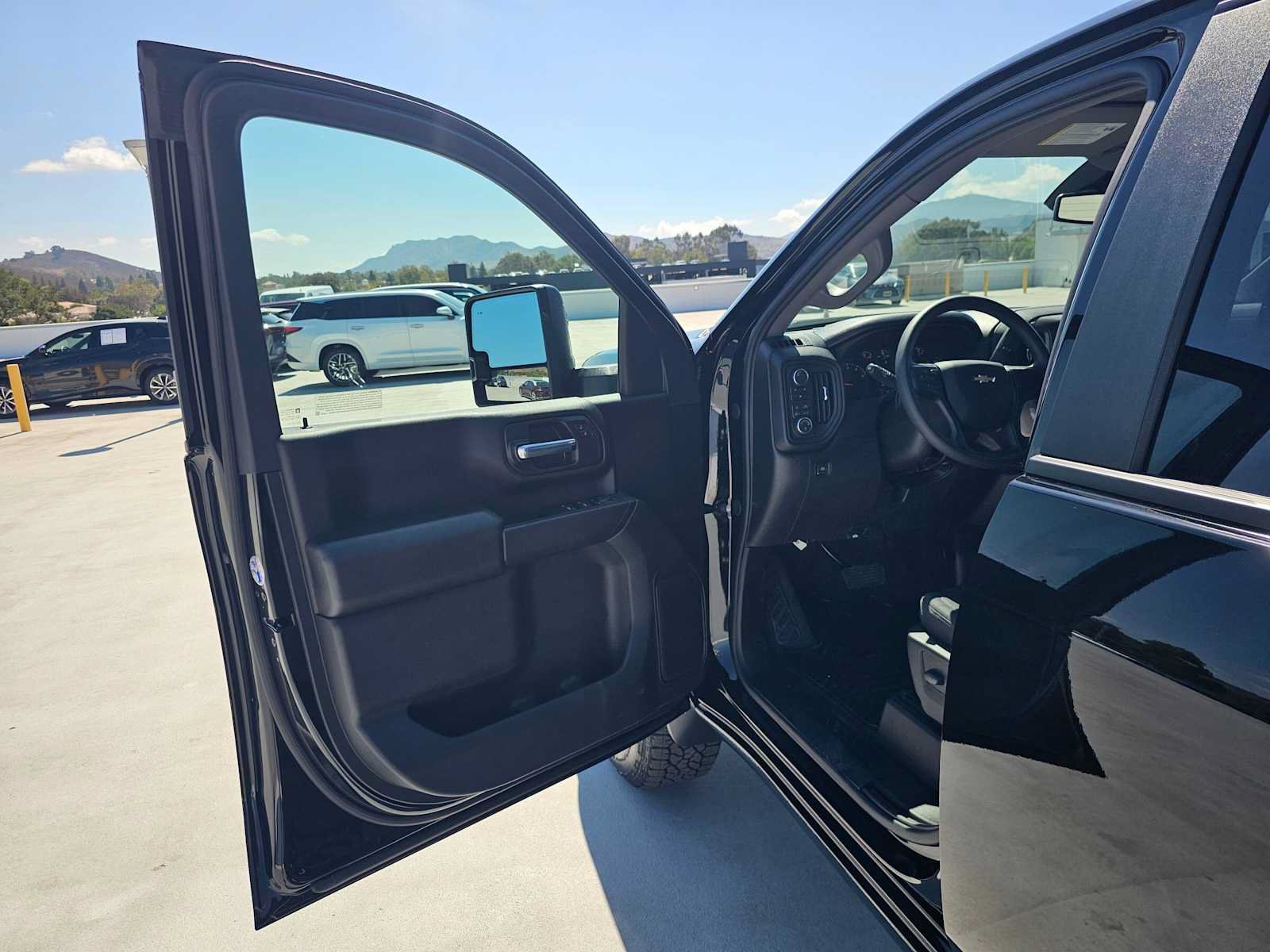 New 2026 Chevrolet Silverado 2500 Custom w/ Custom Value Package AWD/4WD image 20