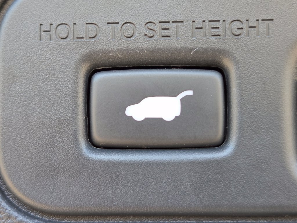 Used 2022 Acura MDX w/ Advance Package AWD/4WD image 30