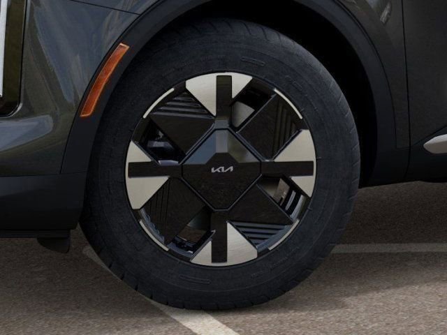 New 2026 Kia Sportage LX image 9