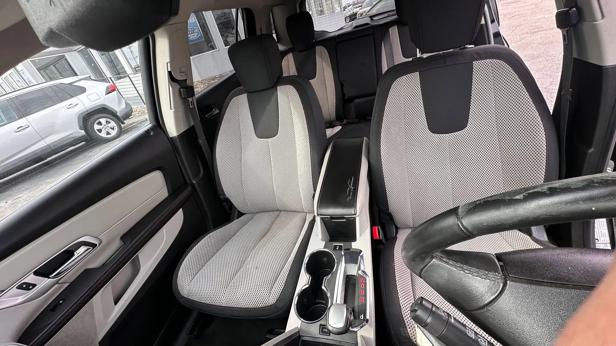 Used 2015 GMC Terrain SLE image 12