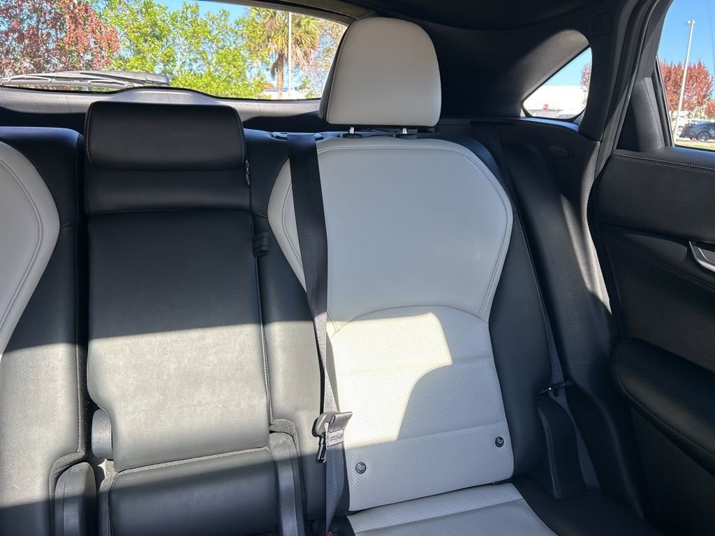 Used 2022 INFINITI QX55 Essential w/ Proassist Package image 14