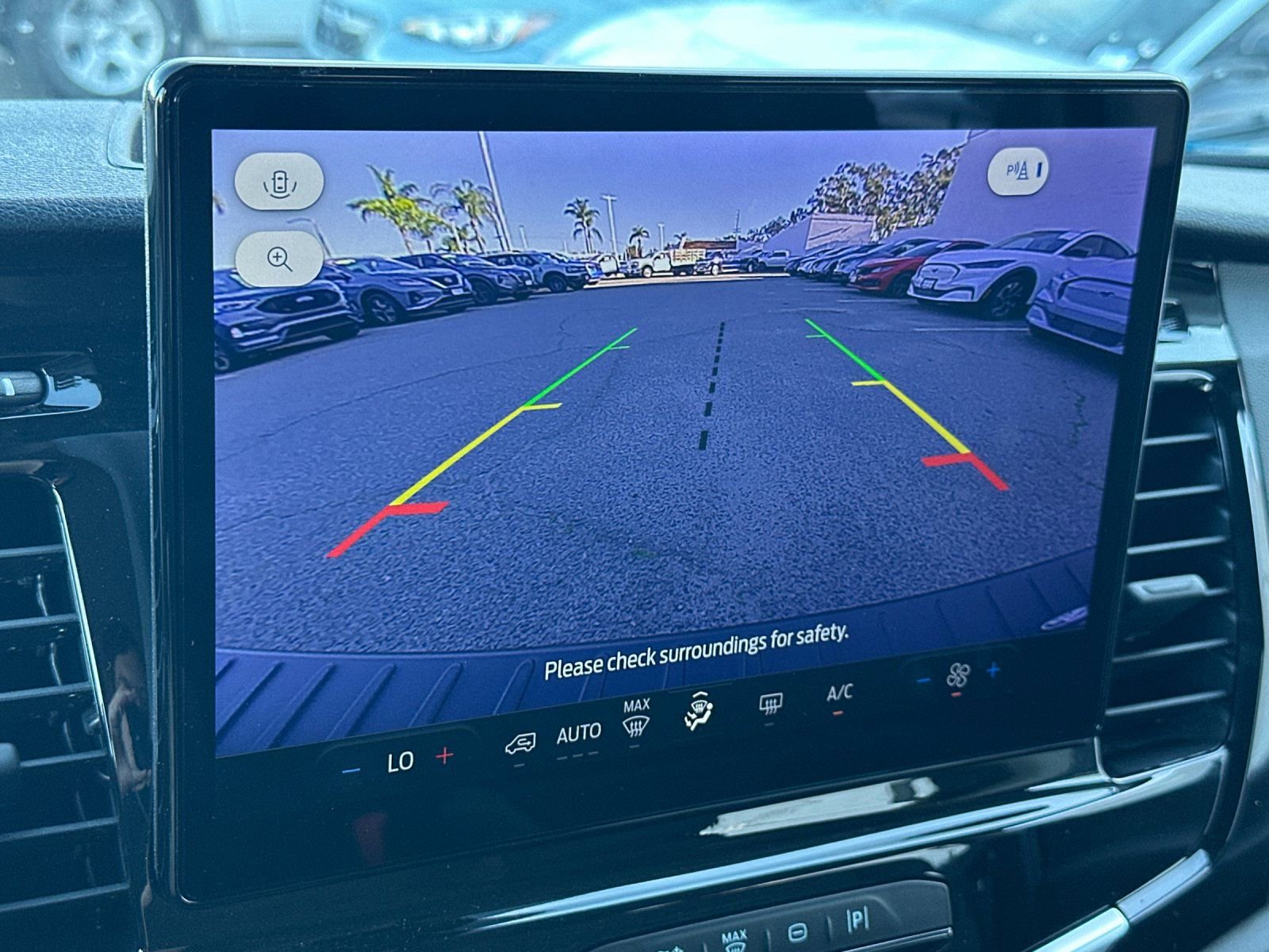 New 2025 Ford Transit 350 XLT RWD image 23