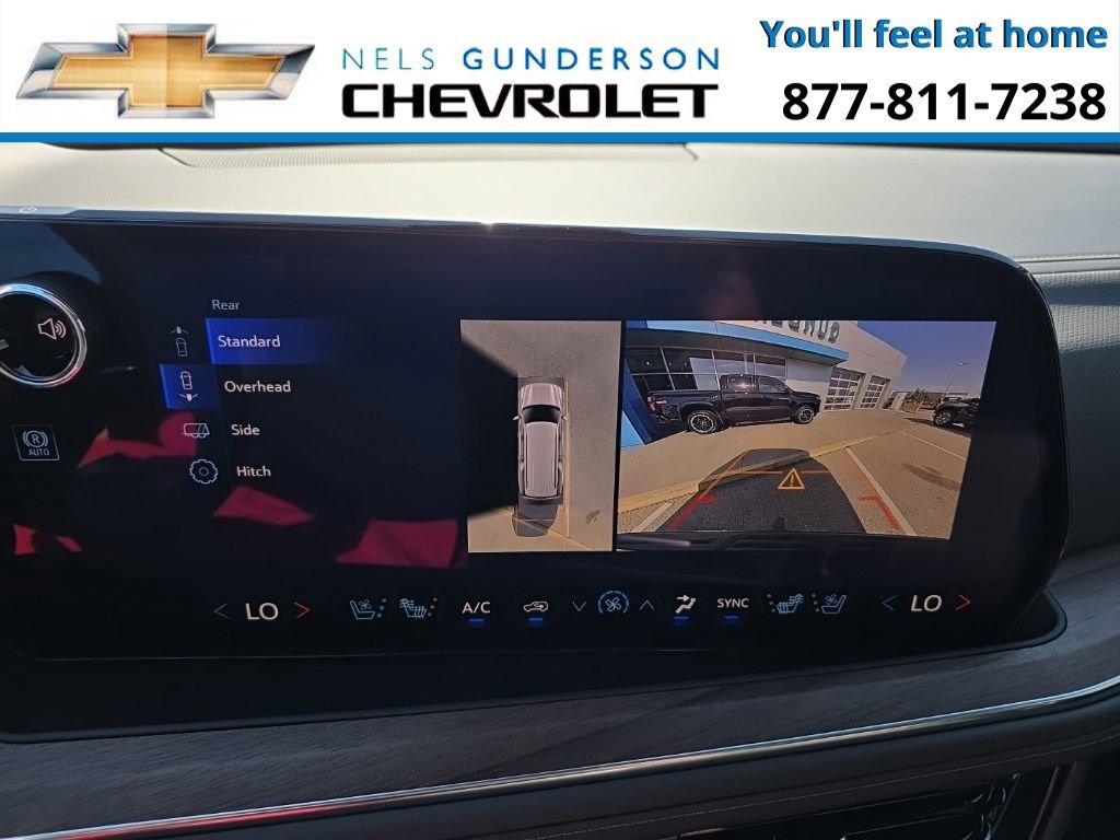 New 2026 Chevrolet Suburban High Country image 29