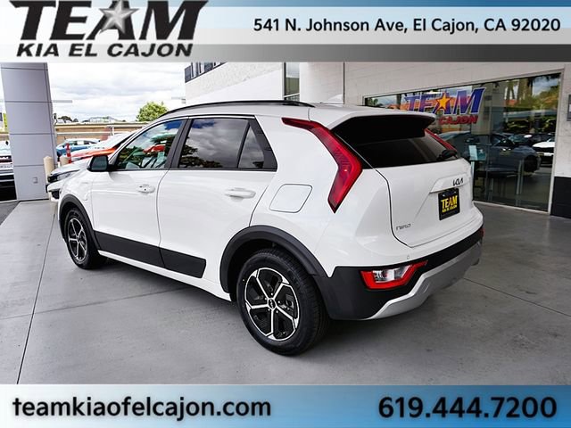 Certified 2025 Kia Niro EX w/ EX Cold Weather Package FWD image 7