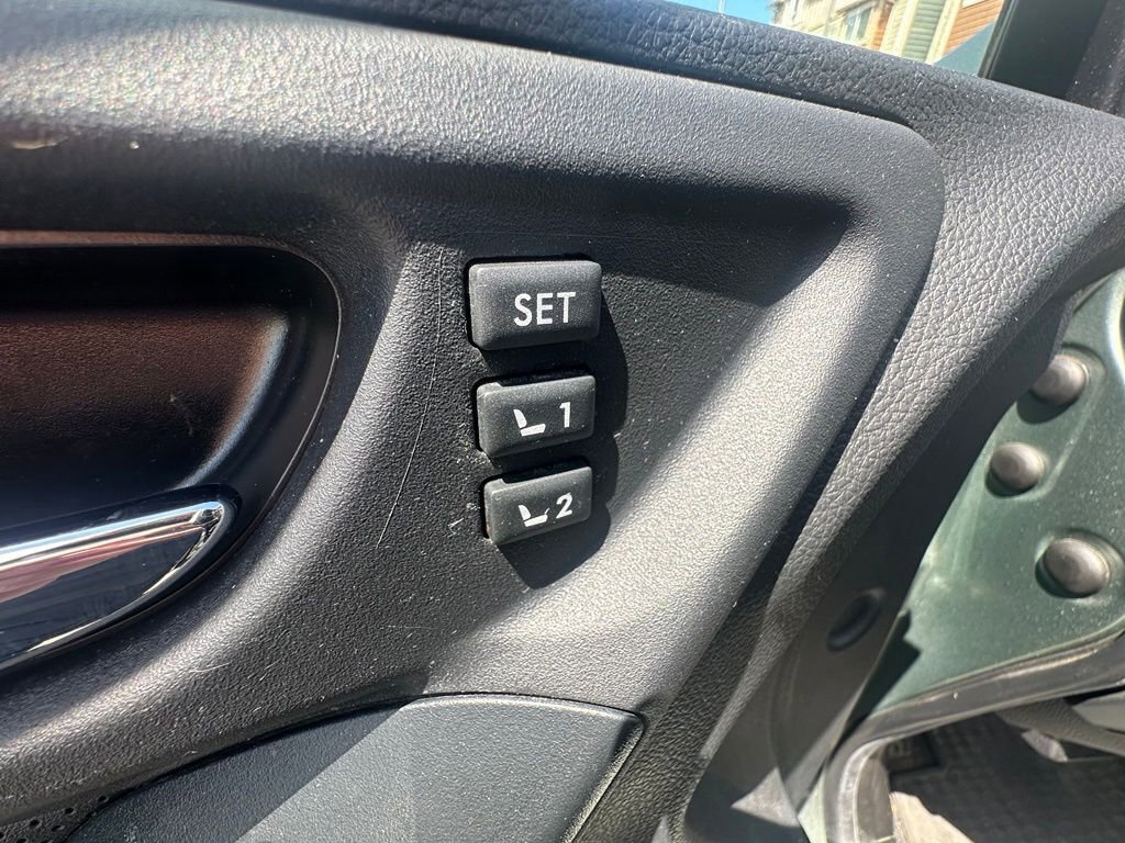 Used 2017 Subaru Forester 2.5i Touring AWD/4WD image 12