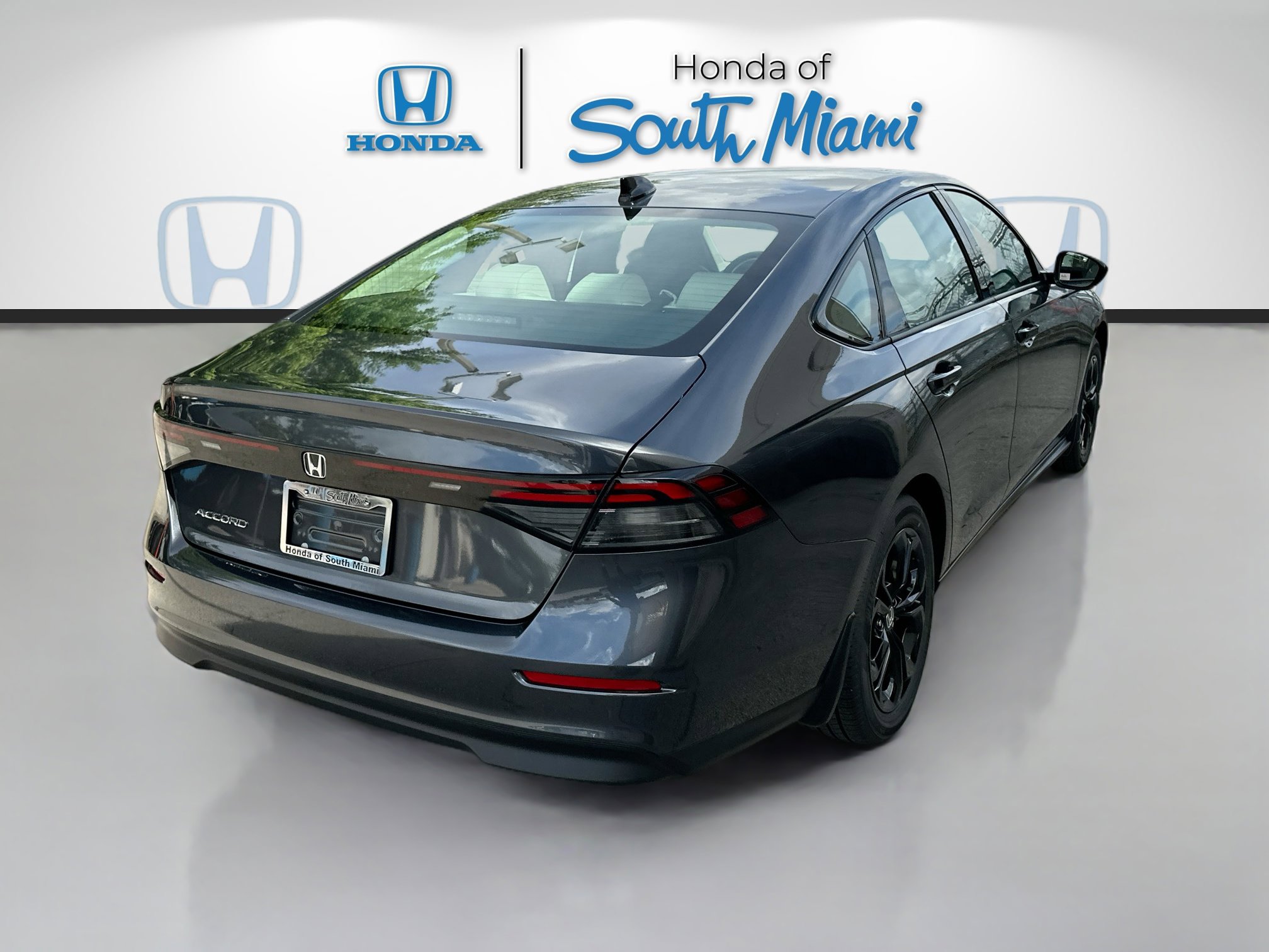 New 2025 Honda Accord SE image 6