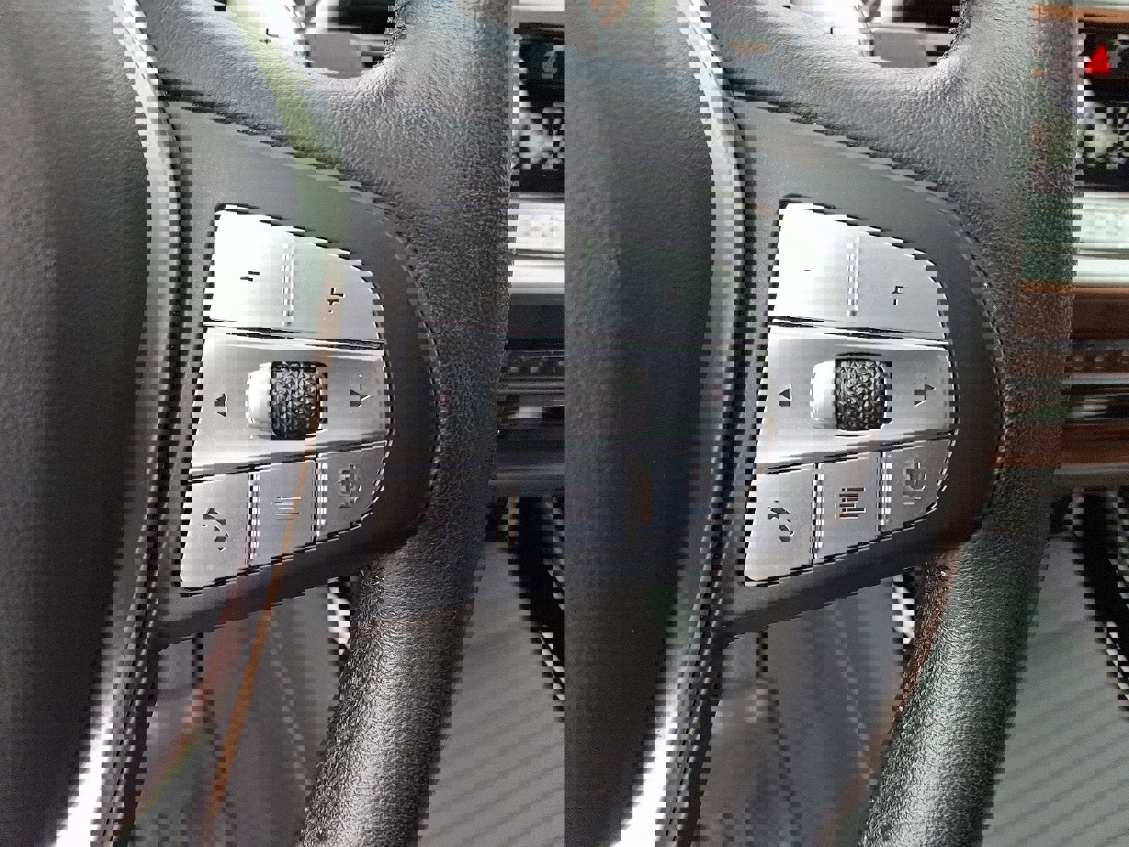 Used 2022 BMW X3 xDrive30i w/ Premium Package 2 image 23