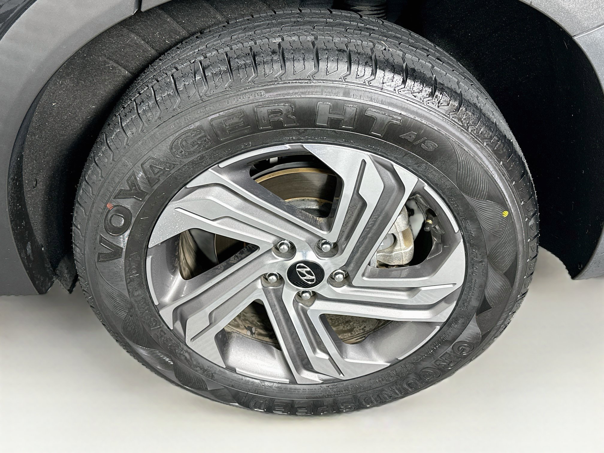 Used 2023 Hyundai Santa Fe SEL FWD image 11