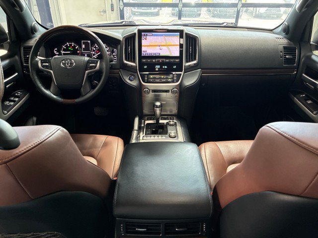 Used 2020 Toyota Land Cruiser AWD/4WD image 10