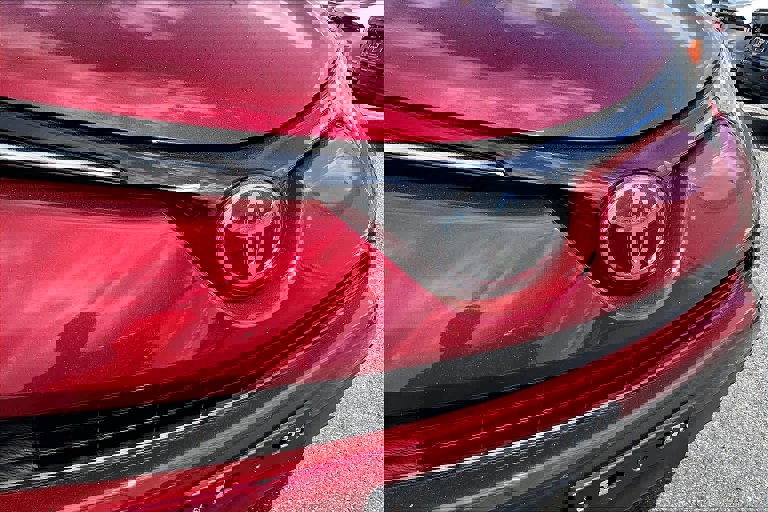 Used 2018 Toyota RAV4 LE image 29