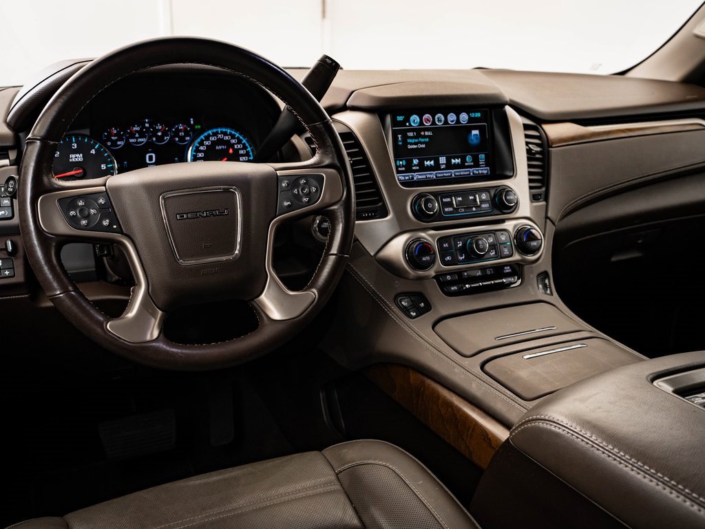 Used 2019 GMC Yukon Denali w/ Denali Ultimate Package image 4