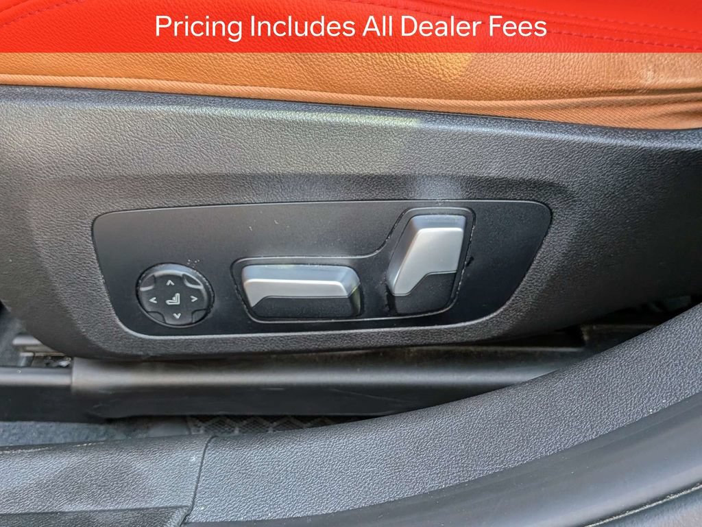 Used 2022 BMW 330i Sedan w/ Premium Package RWD image 19