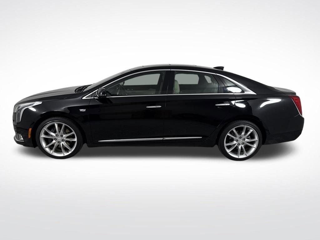 Used 2018 Cadillac XTS Premium Luxury image 6