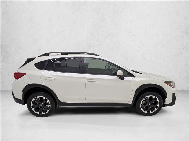 Used 2022 Subaru Crosstrek 2.0i Premium w/ Moonroof Package AWD/4WD image 4