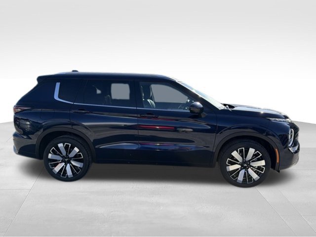 New 2026 Mitsubishi Outlander SEL FWD image 6