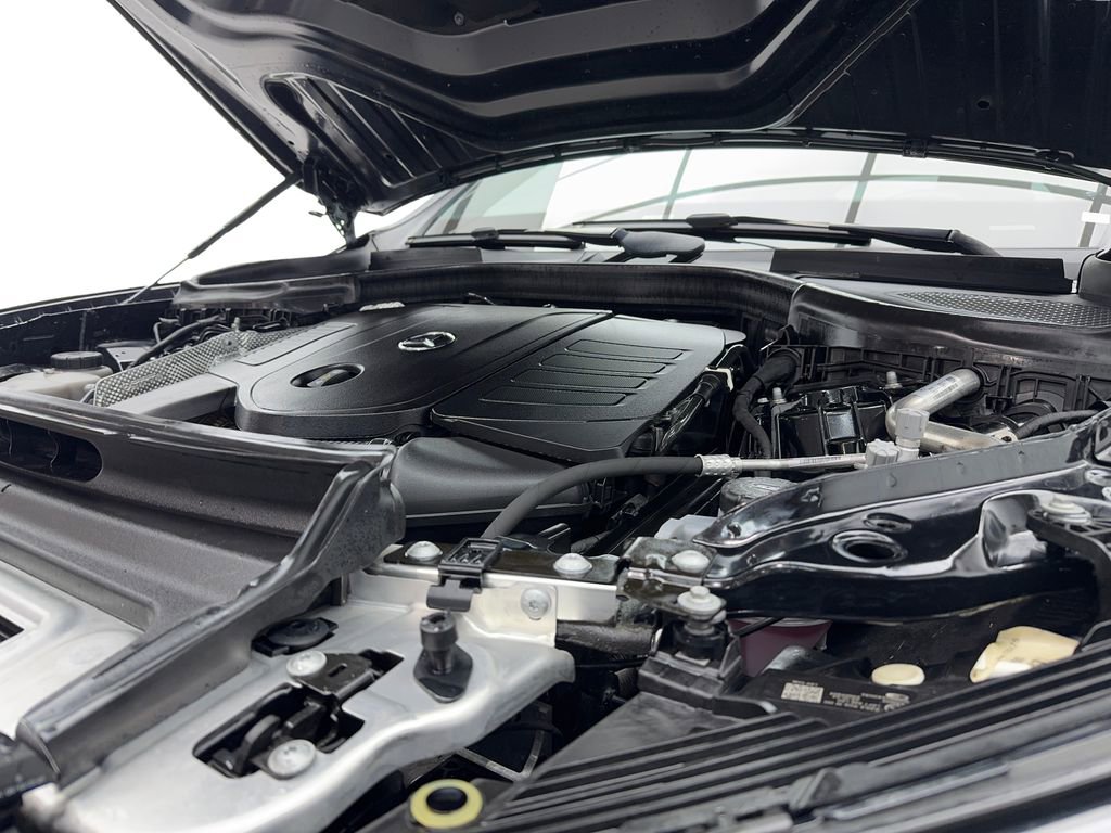 Used 2024 Mercedes-Benz GLC 300 image 14