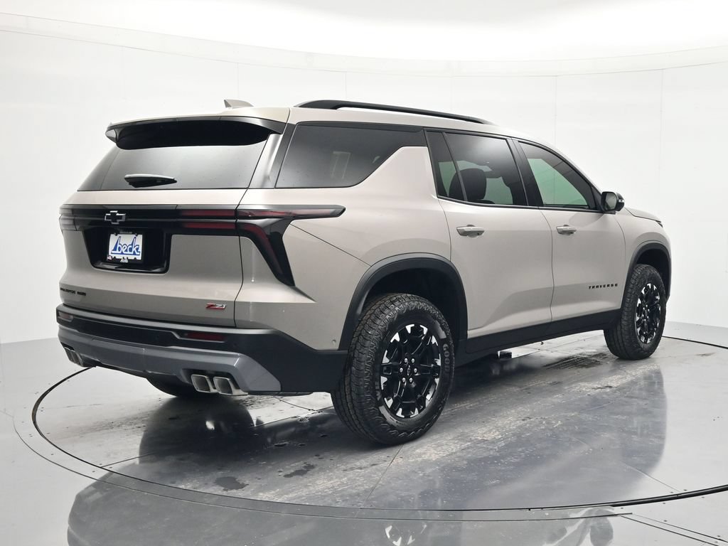 New 2027 Chevrolet Traverse Z71 w/ Enhanced Driving Package AWD/4WD image 5
