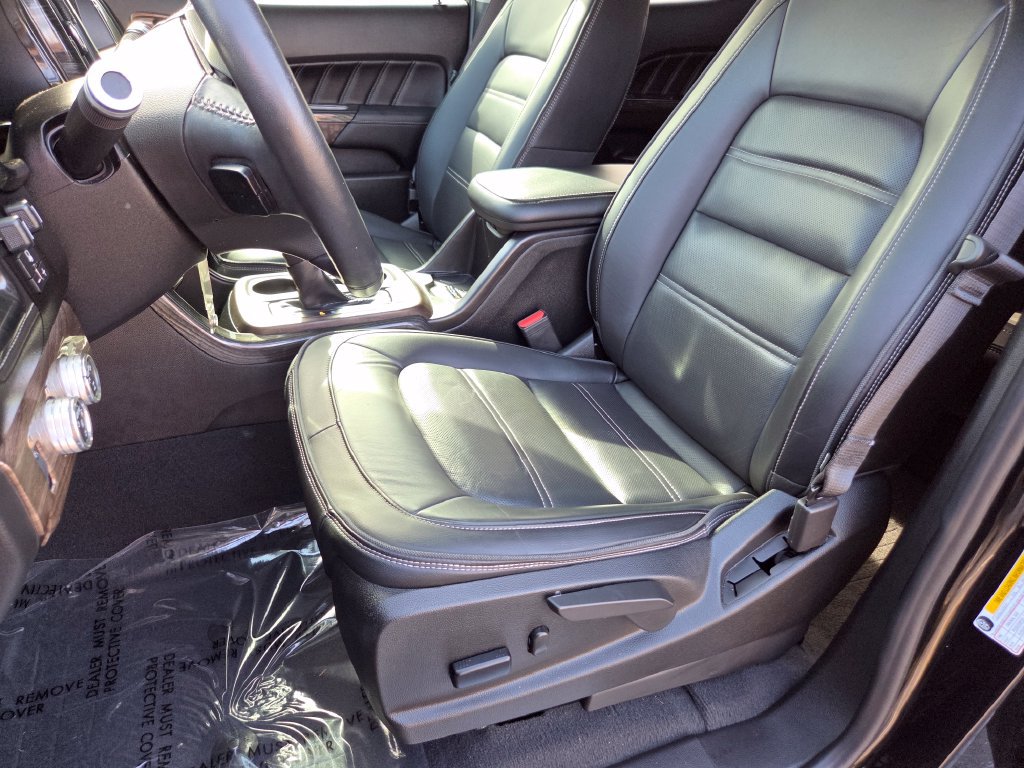 Used 2022 GMC Canyon Denali w/ Denali Black Edition Package AWD/4WD image 34