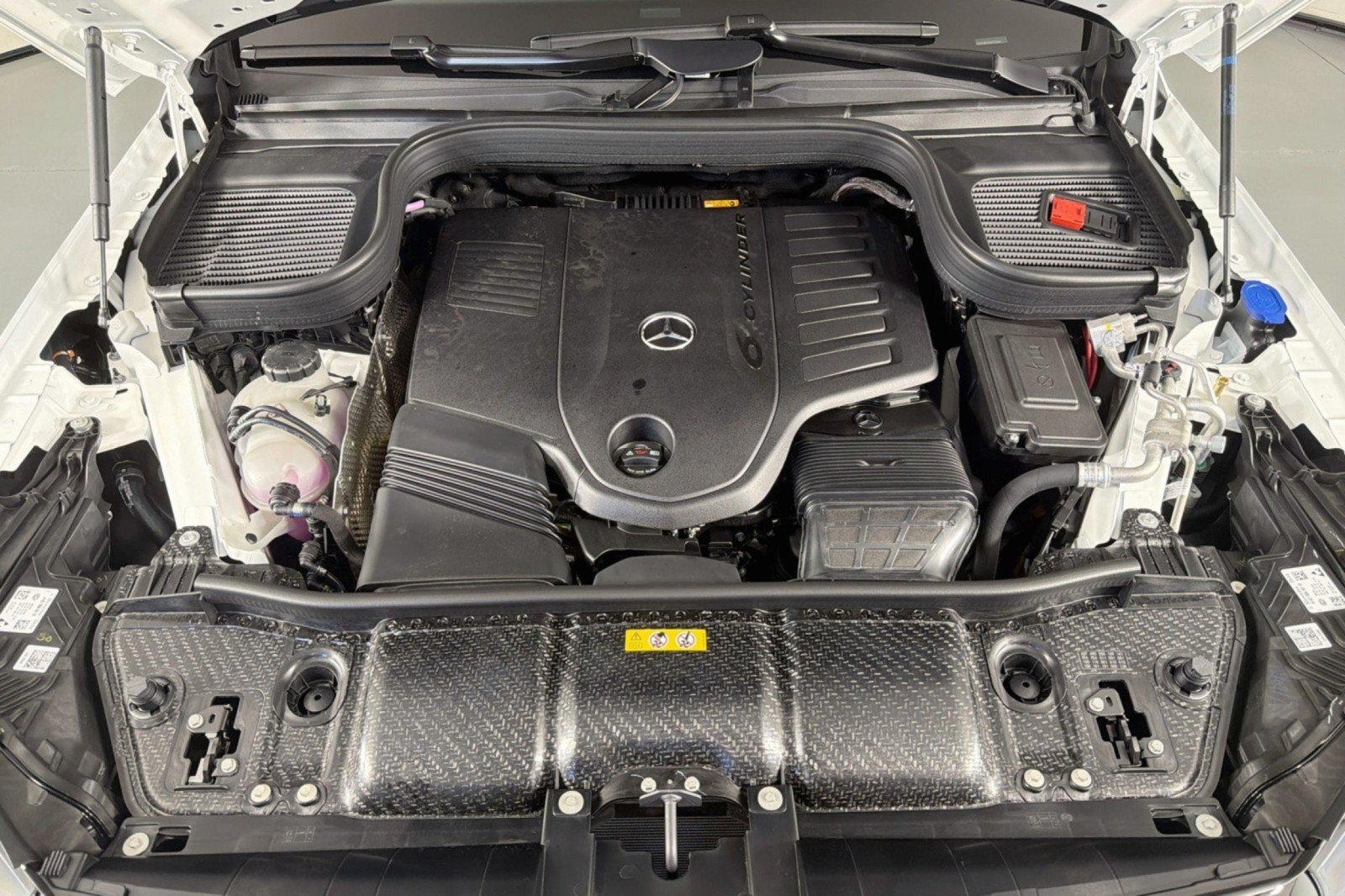 New 2027 Mercedes-Benz GLS 450 4MATIC image 11