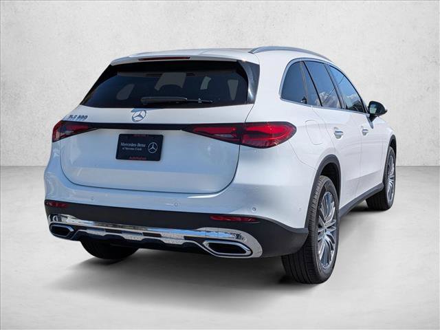 Certified 2026 Mercedes-Benz GLC 300 image 2