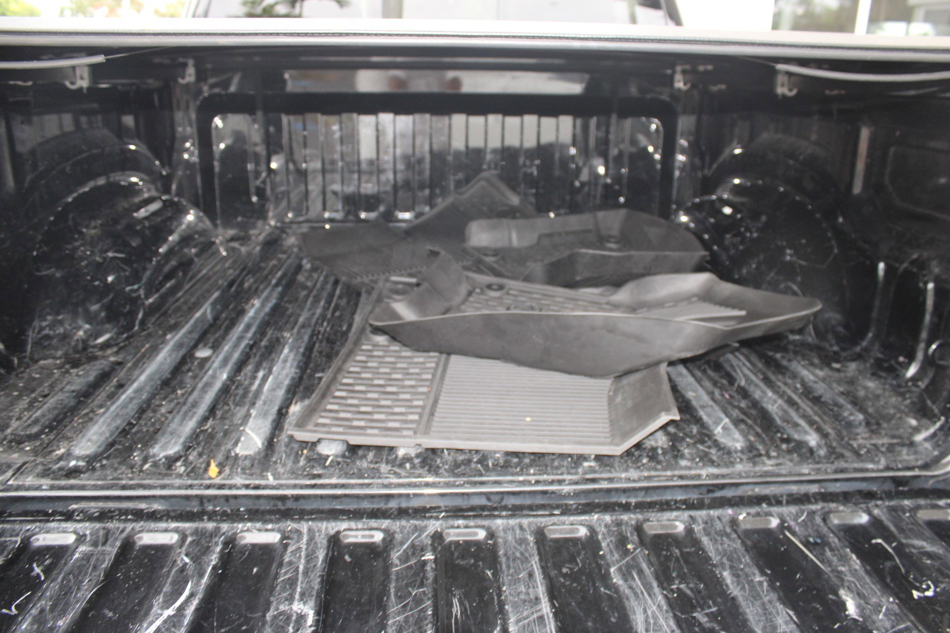 Used 2021 RAM 1500 Laramie image 33