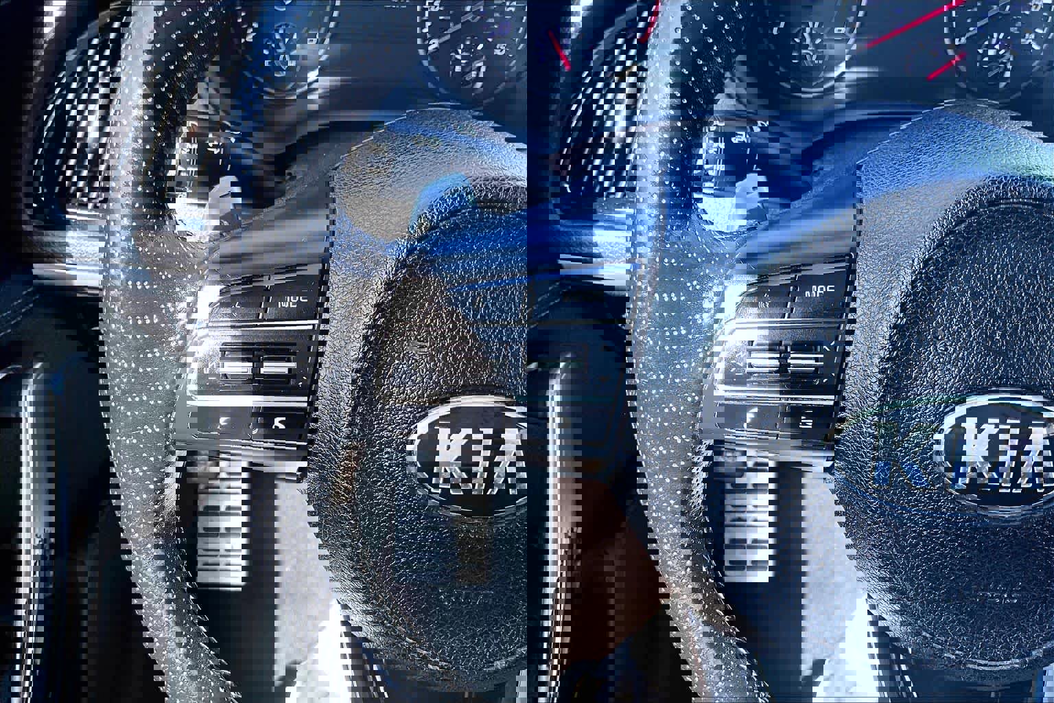 Used 2021 Kia Stinger GT-Line image 24