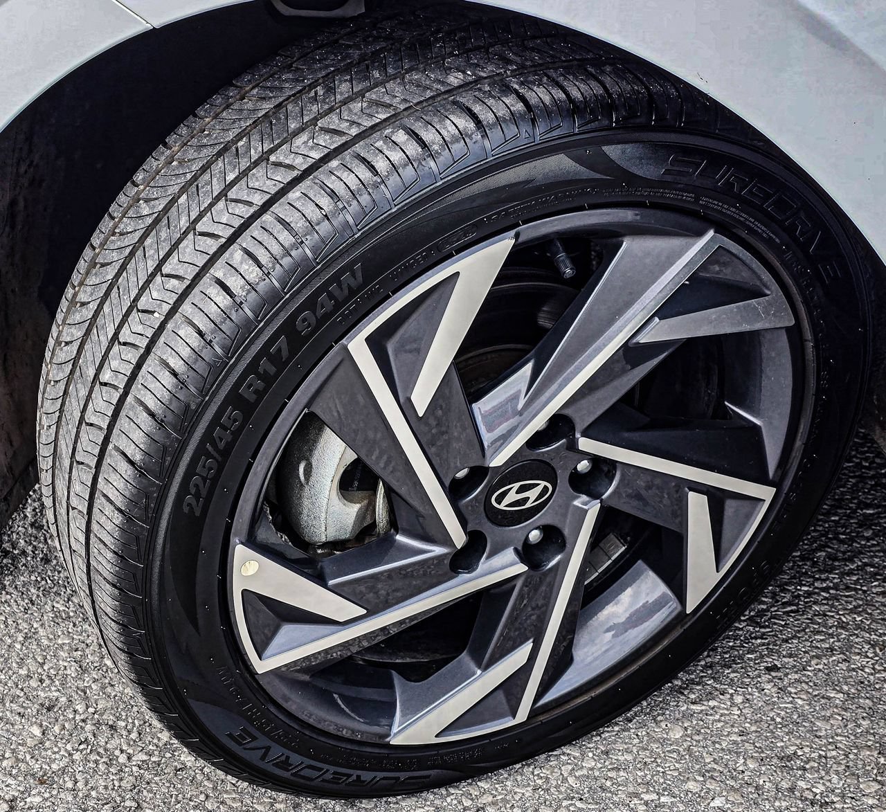 Used 2025 Hyundai Elantra SEL FWD image 10