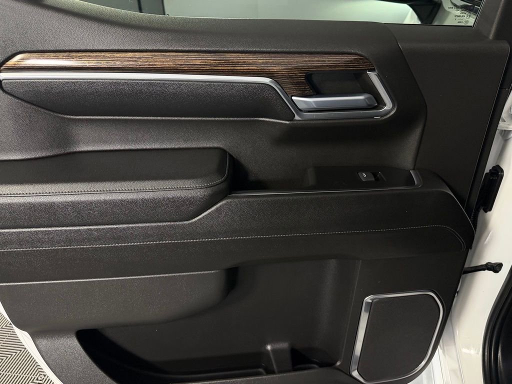 Used 2023 GMC Sierra 1500 SLE image 27