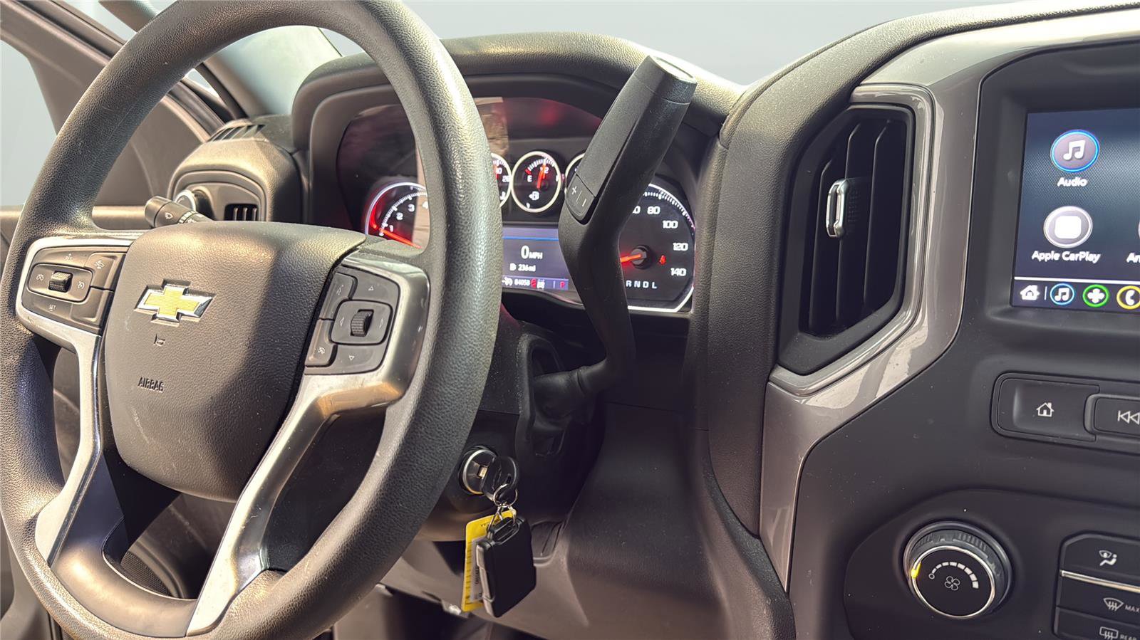 Used 2021 Chevrolet Silverado 1500 Custom w/ Safety Confidence Package AWD/4WD image 19