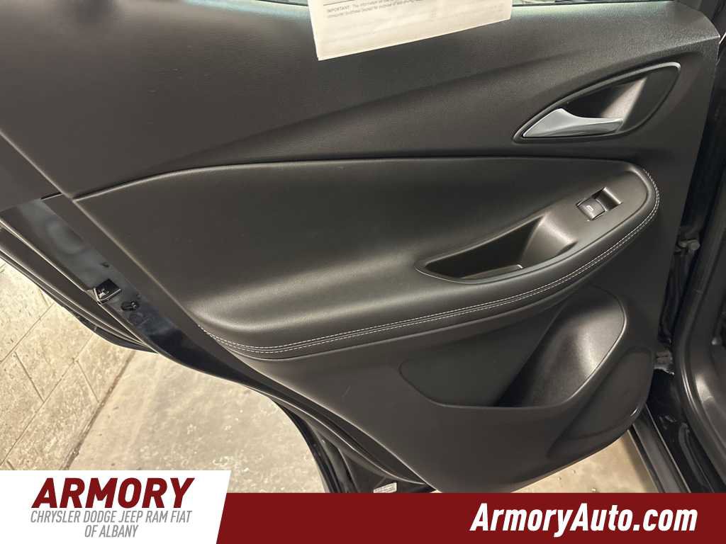 Used 2021 Buick Encore GX Preferred w/ Cold Weather Comfort Package image 22