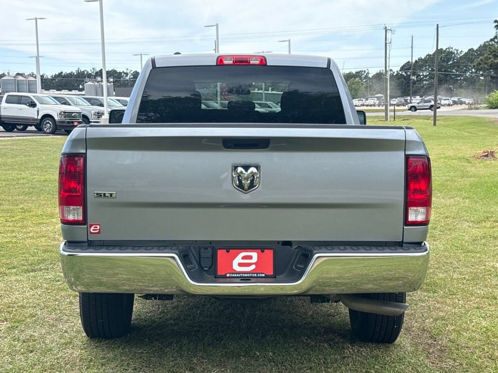 Used 2024 RAM 1500 Classic SLT image 7