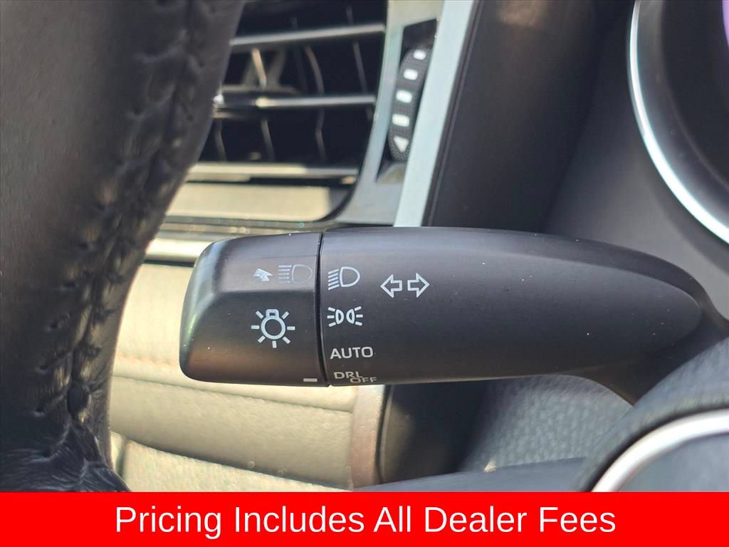 Used 2019 Toyota Camry XLE w/ Driver Assist Package FWD image 25