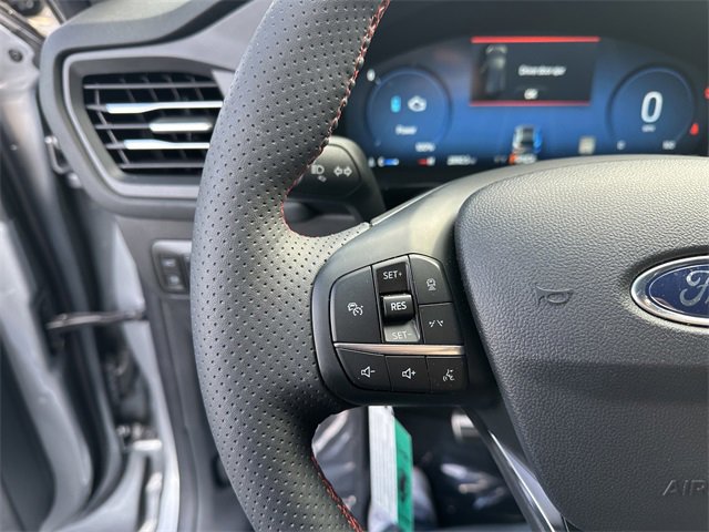 Certified 2024 Ford Escape ST-Line Elite image 28