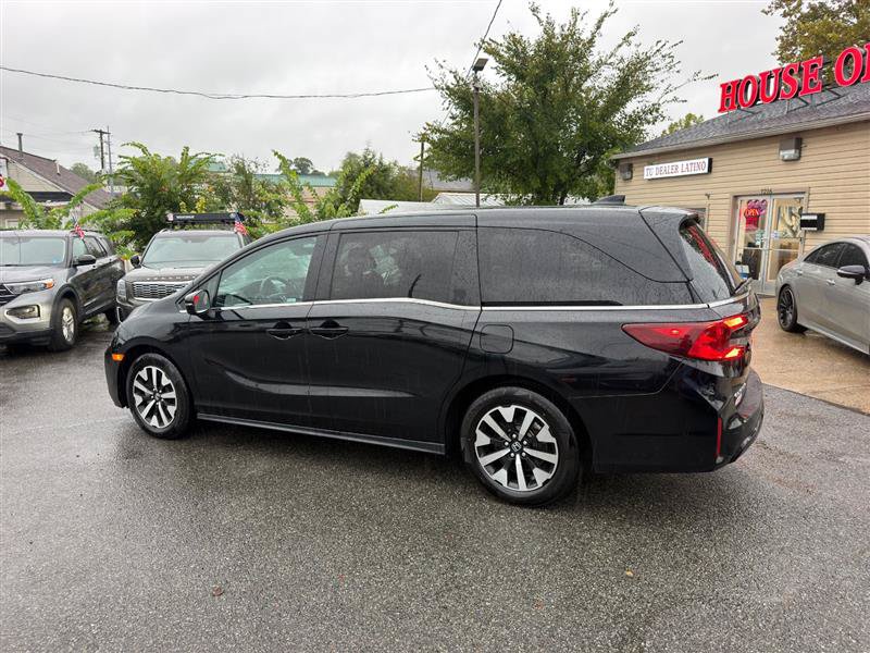 Used 2025 Honda Odyssey EX-L image 2