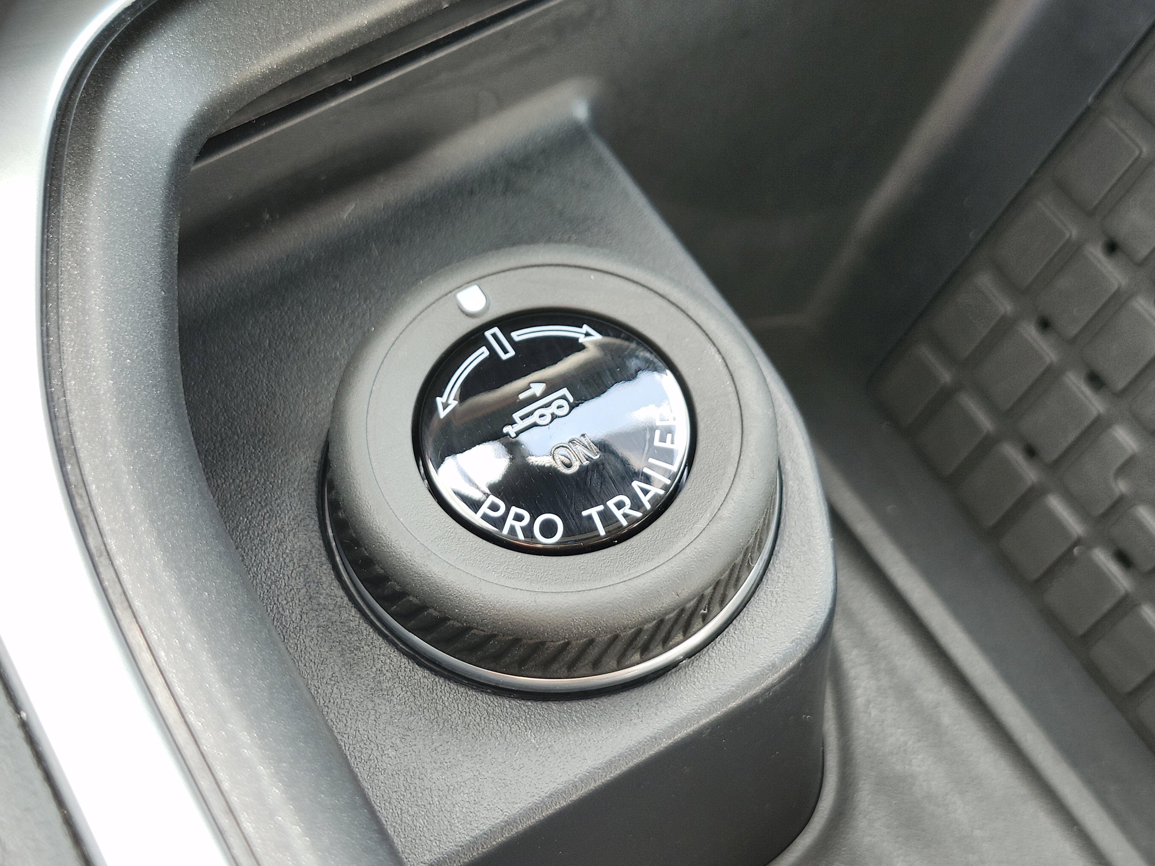 Used 2025 Ford Expedition Platinum AWD/4WD image 10
