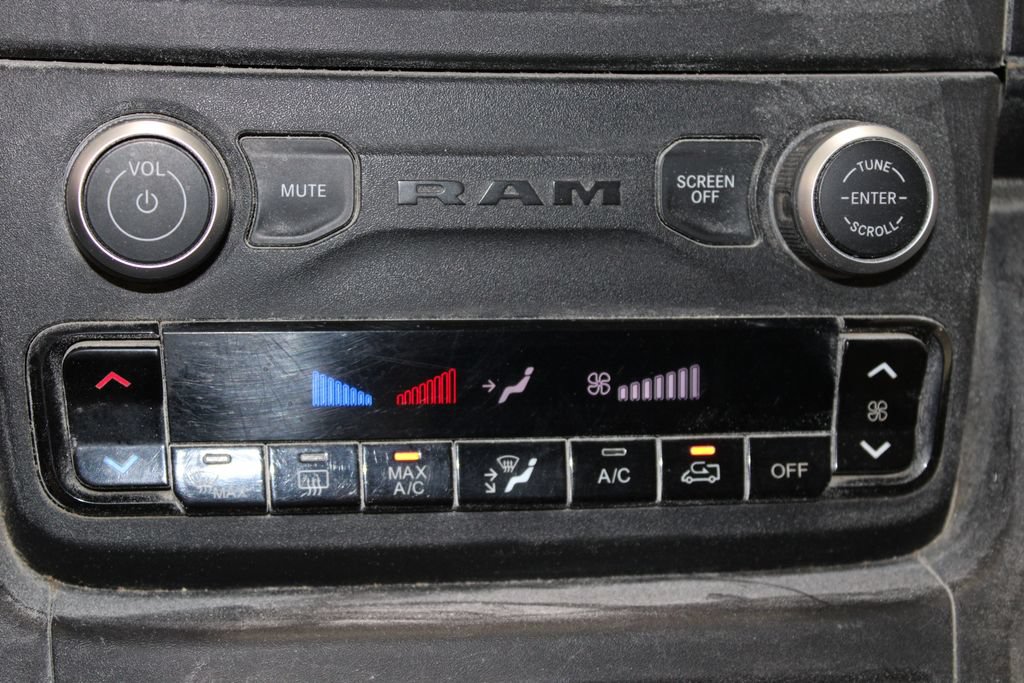Used 2023 RAM ProMaster 2500 FWD image 31