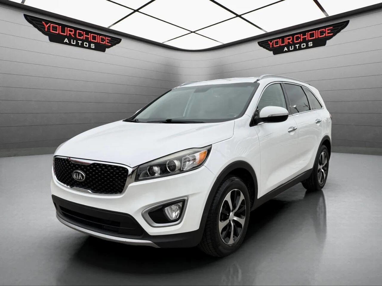 Used 2017 Kia Sorento EX w/ EX Premium Package image 1