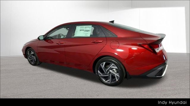Certified 2025 Hyundai Elantra Sport FWD image 6