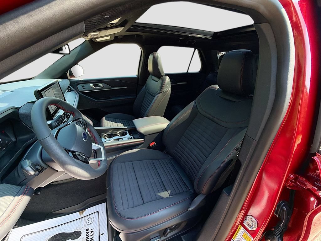 New 2026 Ford Explorer ST-Line w/ ST-Line Street Pack AWD/4WD image 23