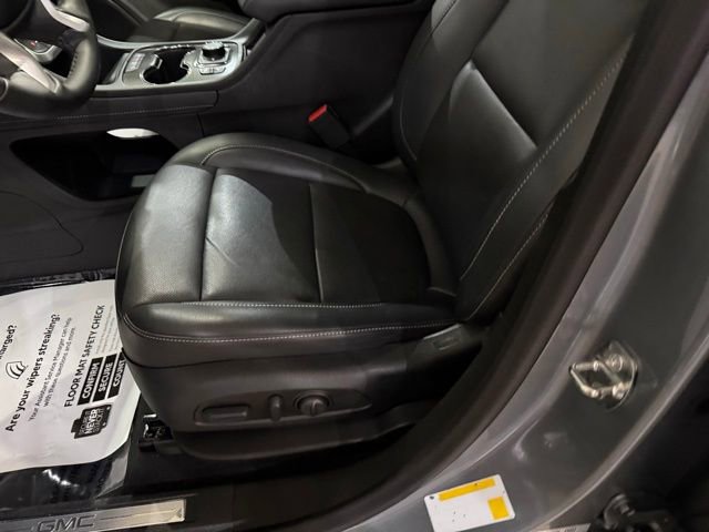 Used 2023 GMC Acadia SLT w/ Elevation Edition image 22