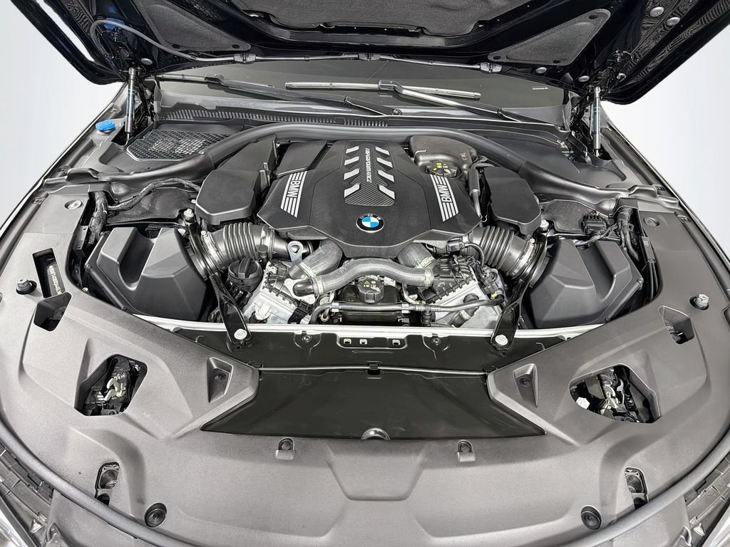 Used 2025 BMW M850i xDrive Convertible AWD/4WD image 30