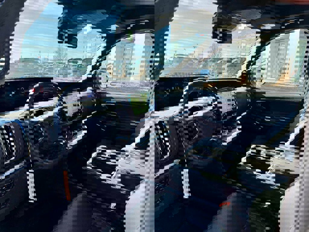 New 2026 Ford Expedition Platinum w/ Stealth Appearance Package image 8