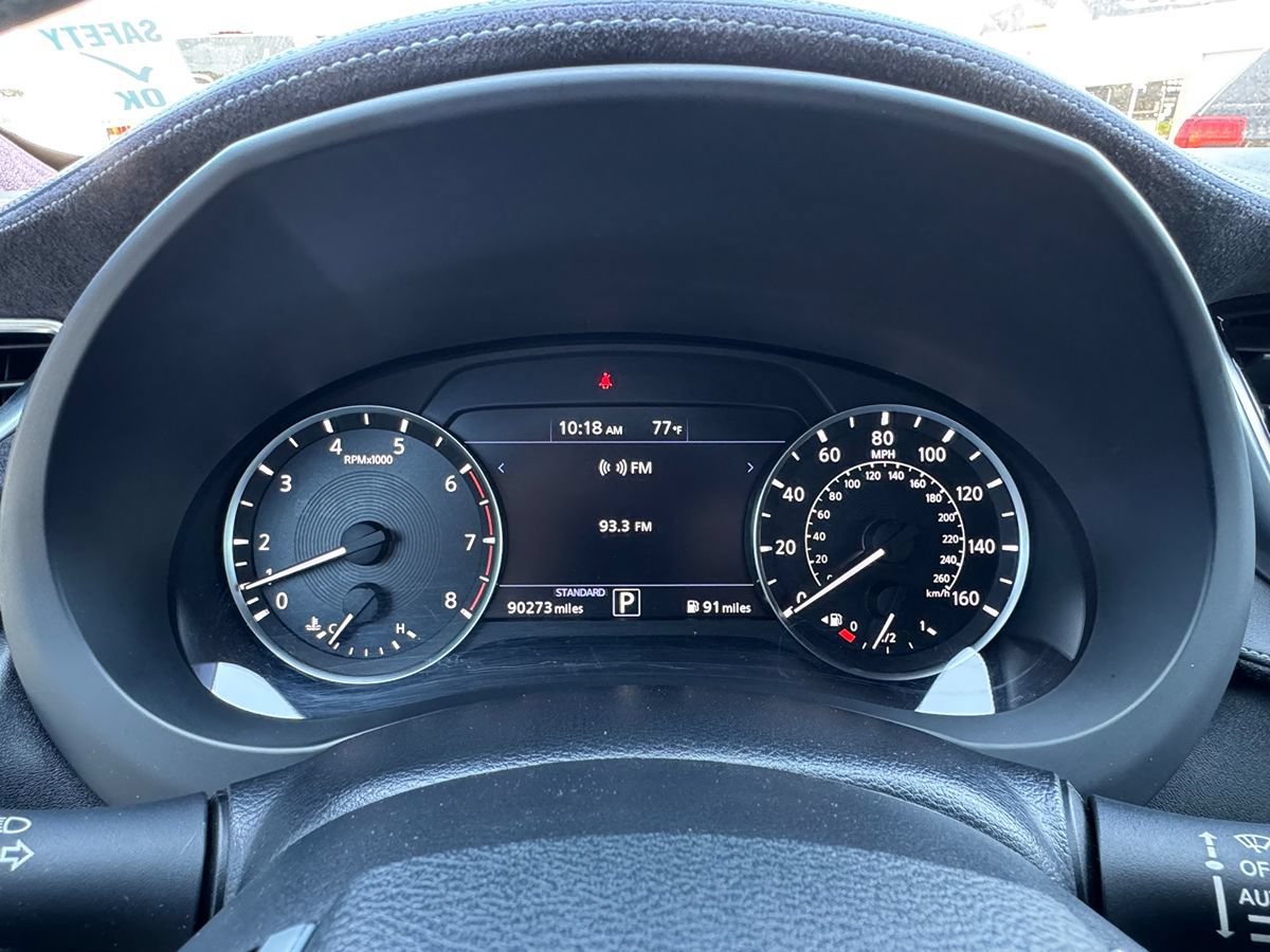 Used 2019 INFINITI QX50 Essential w/ Sensory Package AWD/4WD image 19