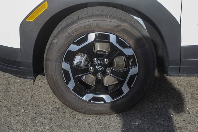 Certified 2025 Hyundai Santa Fe SEL image 11